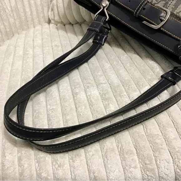 Dior Bags - Picture 6 of 13